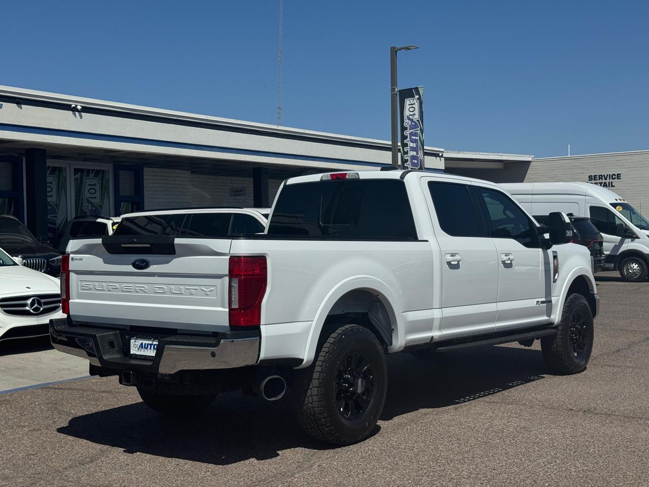 Ford Super Duty F-250 SRW Lariat 4WD Crew Cab 6.75' Box 2022