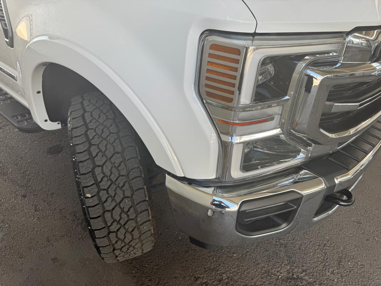 Ford Super Duty F-250 SRW Lariat 4WD Crew Cab 6.75' Box 2022