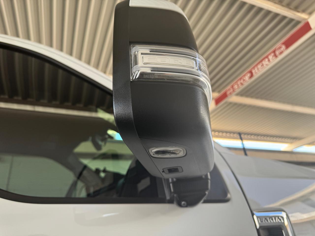 Ford Super Duty F-250 SRW Lariat 4WD Crew Cab 6.75' Box 2022