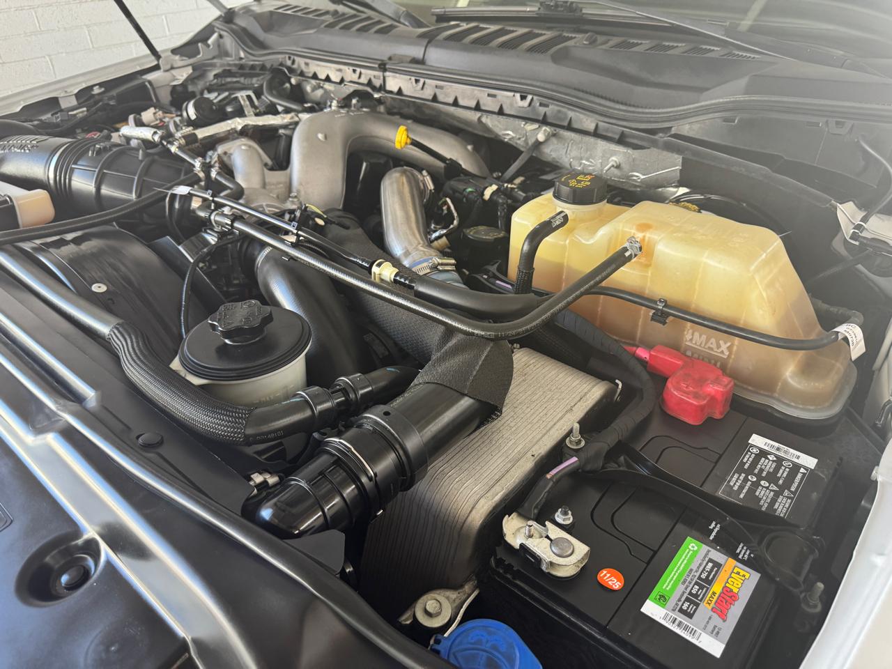 Ford Super Duty F-250 SRW Lariat 4WD Crew Cab 6.75' Box 2022