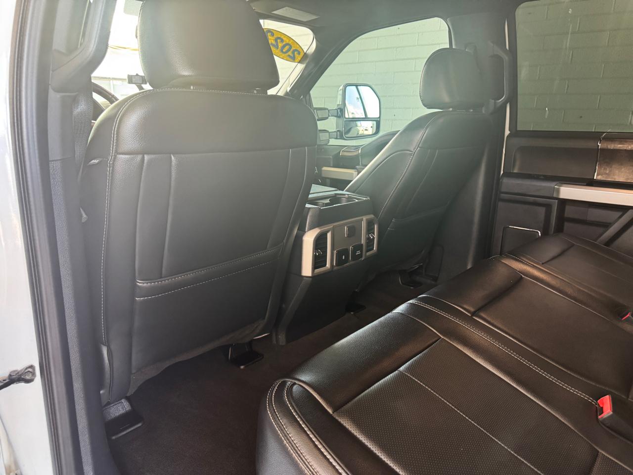 Ford Super Duty F-250 SRW Lariat 4WD Crew Cab 6.75' Box 2022