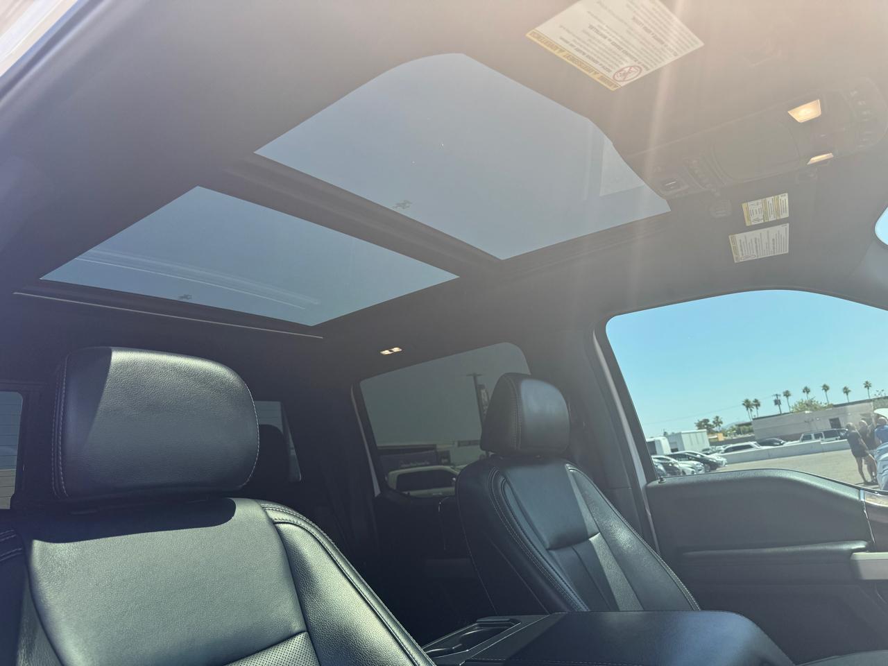 Ford Super Duty F-250 SRW Lariat 4WD Crew Cab 6.75' Box 2022