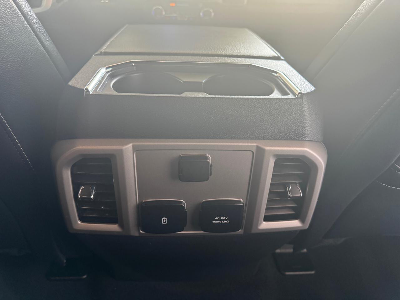 Ford Super Duty F-250 SRW Lariat 4WD Crew Cab 6.75' Box 2022