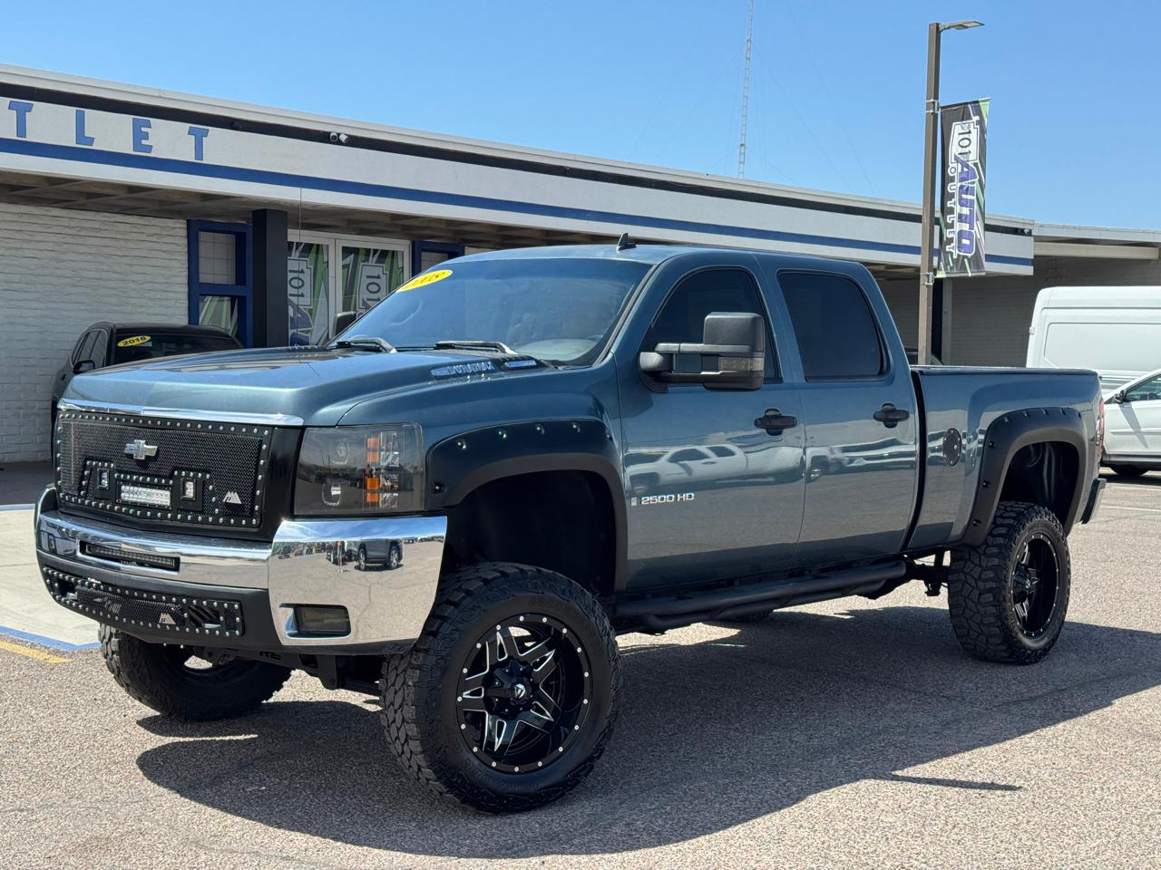 2008 Chevrolet Silverado 2500HD 4WD Crew Cab 153" LT w/2LT