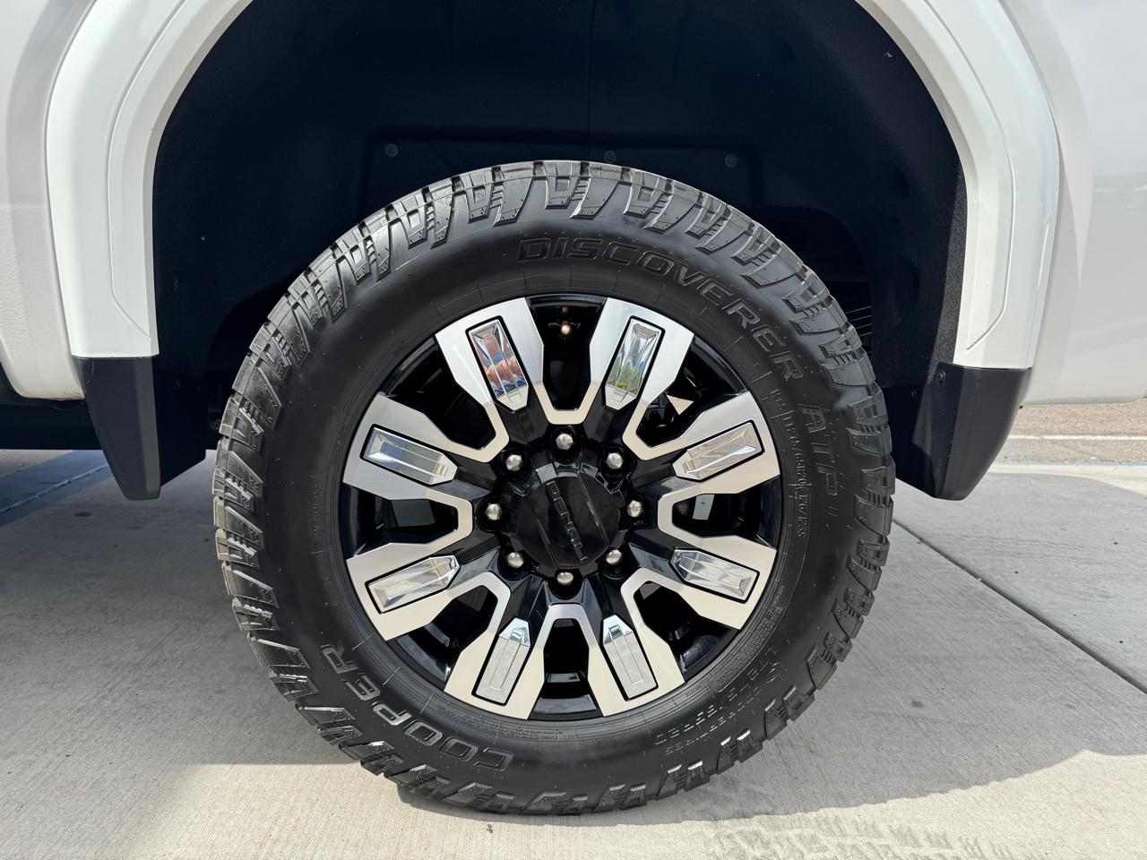 GMC Sierra 2500HD 4WD Crew Cab 159" Denali 2024