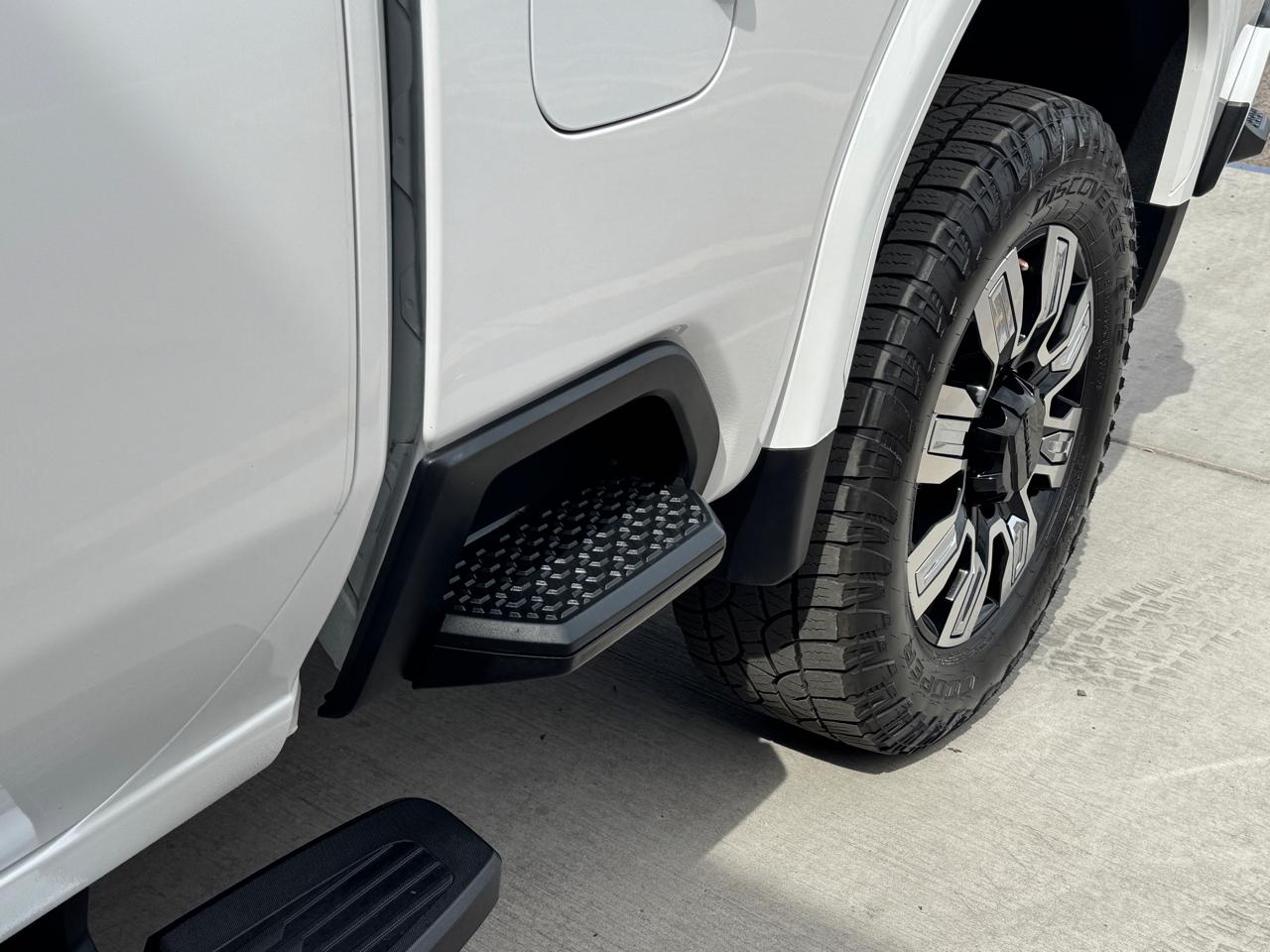 GMC Sierra 2500HD 4WD Crew Cab 159" Denali 2024