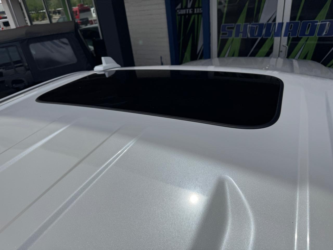 GMC Sierra 2500HD 4WD Crew Cab 159" Denali 2024