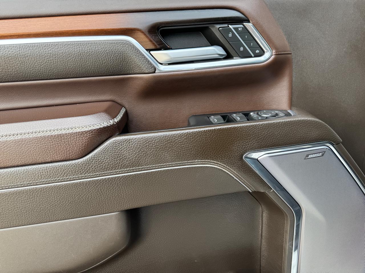 GMC Sierra 2500HD 4WD Crew Cab 159" Denali 2024