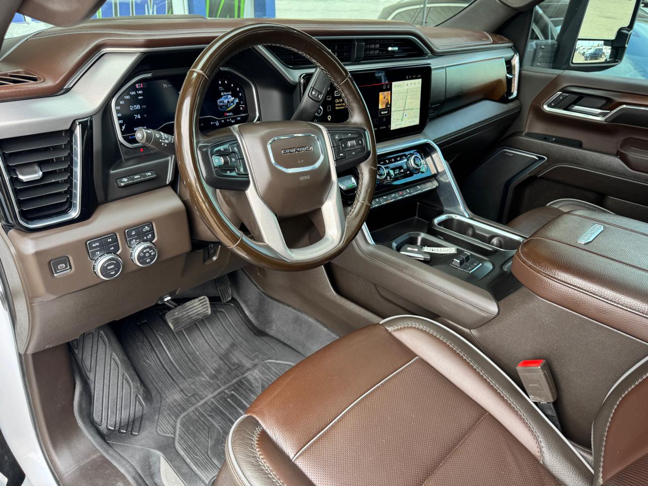 GMC Sierra 2500HD 4WD Crew Cab 159" Denali 2024