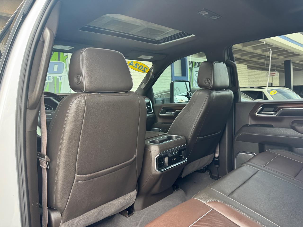 GMC Sierra 2500HD 4WD Crew Cab 159" Denali 2024