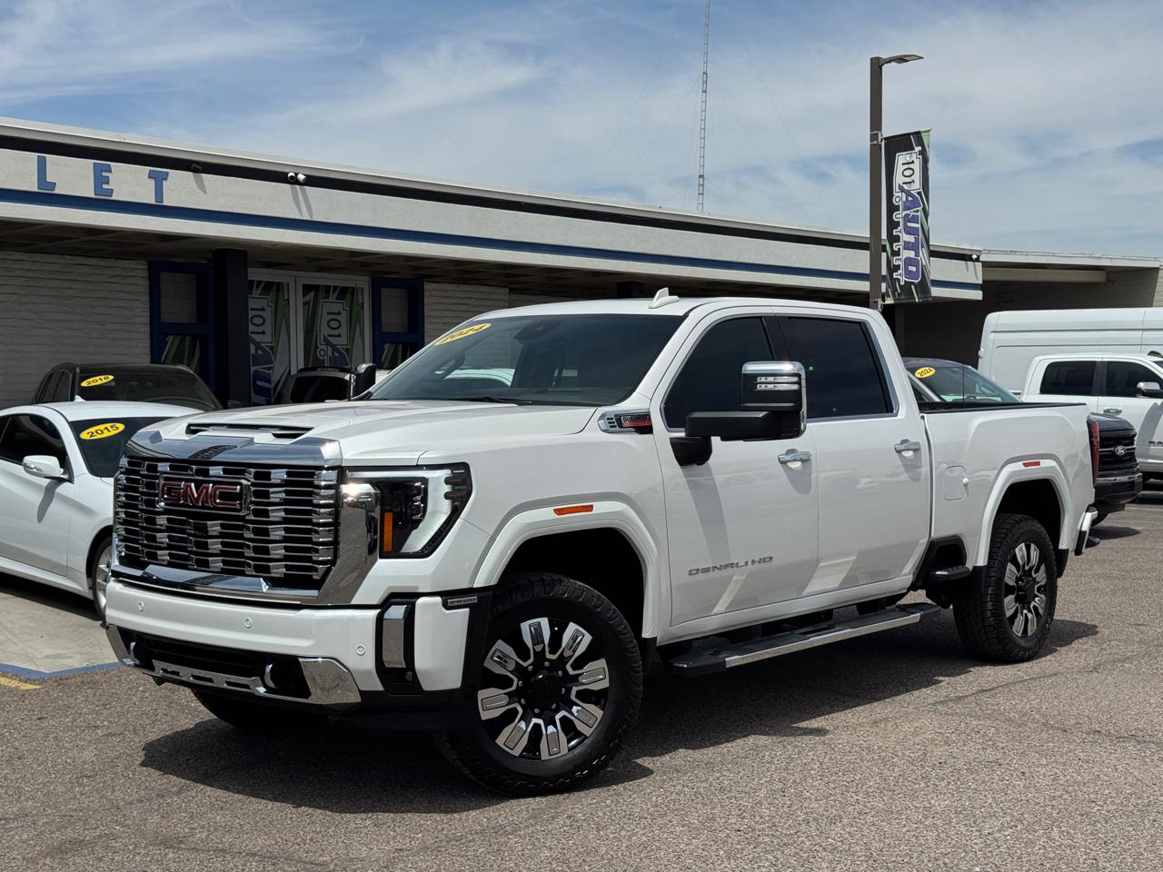 2024 GMC Sierra 2500HD 4WD Crew Cab 159" Denali