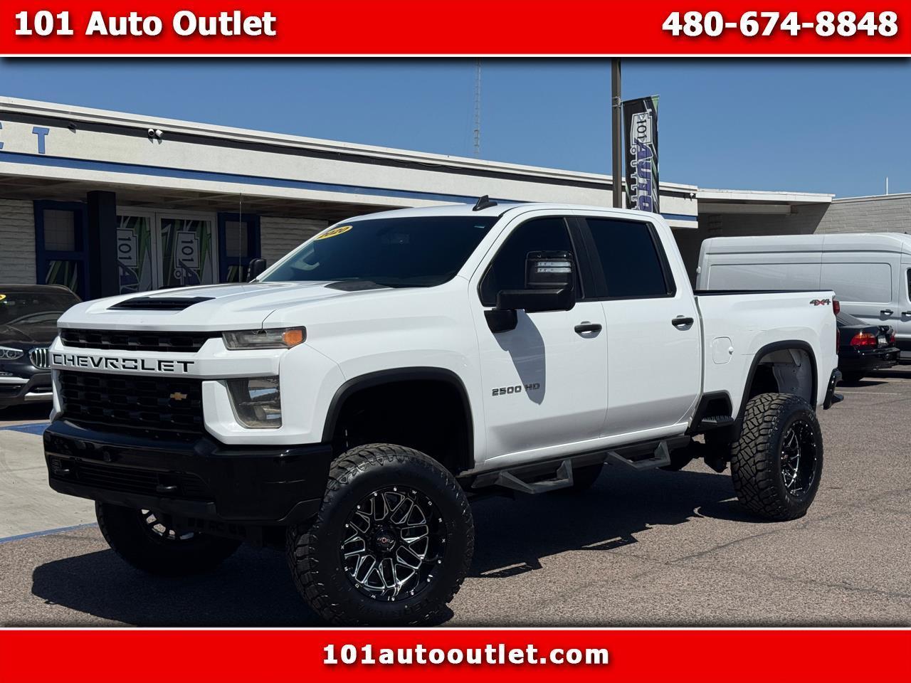 Chevrolet Silverado 2500HD 4WD Crew Cab 159" Custom 2020