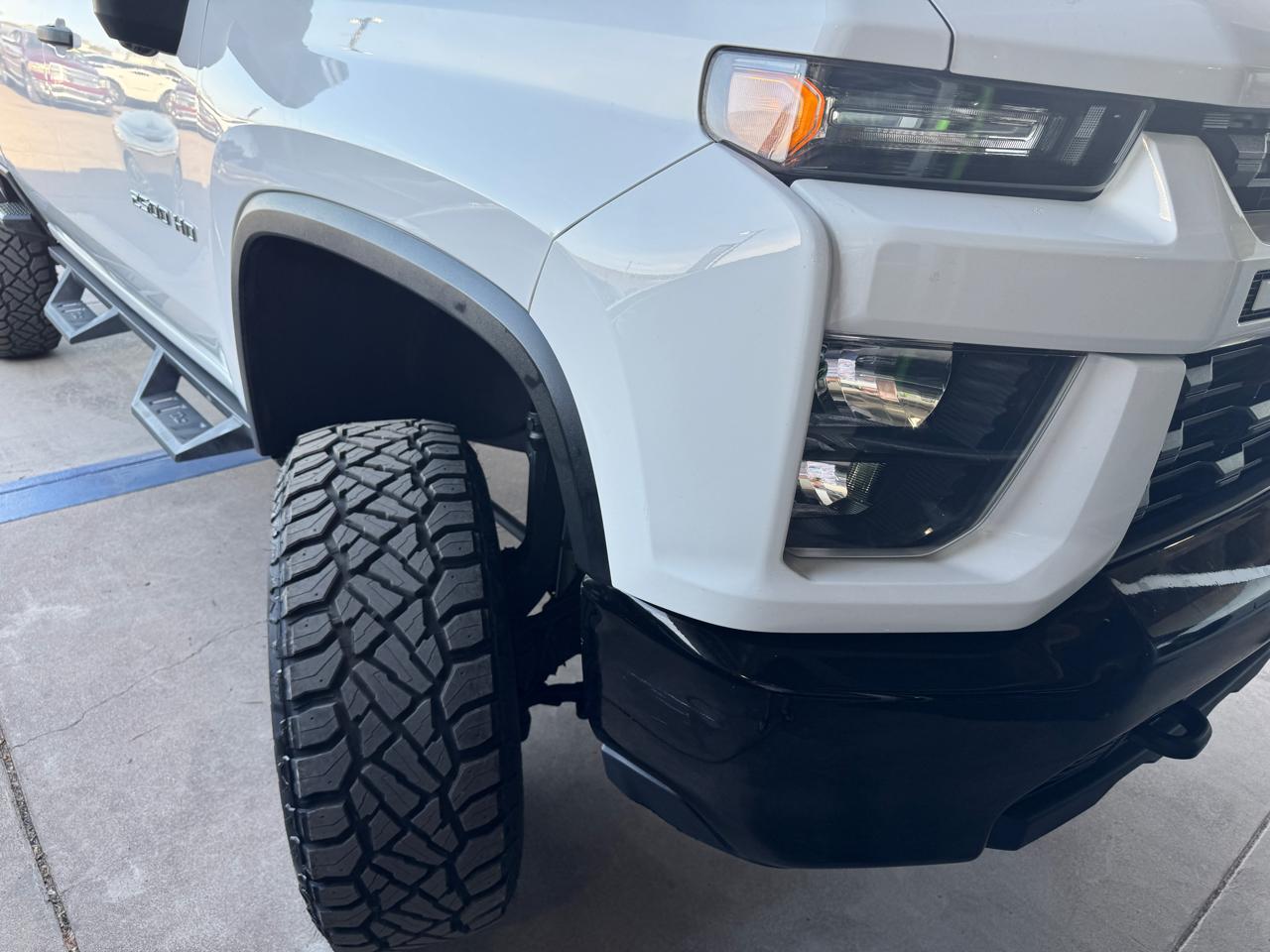 Chevrolet Silverado 2500HD 4WD Crew Cab 159" Custom 2020