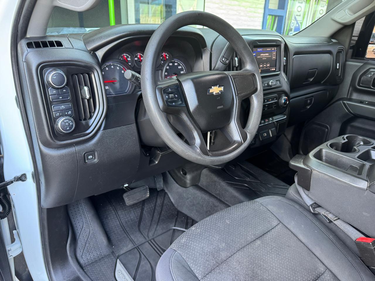 Chevrolet Silverado 2500HD 4WD Crew Cab 159" Custom 2020