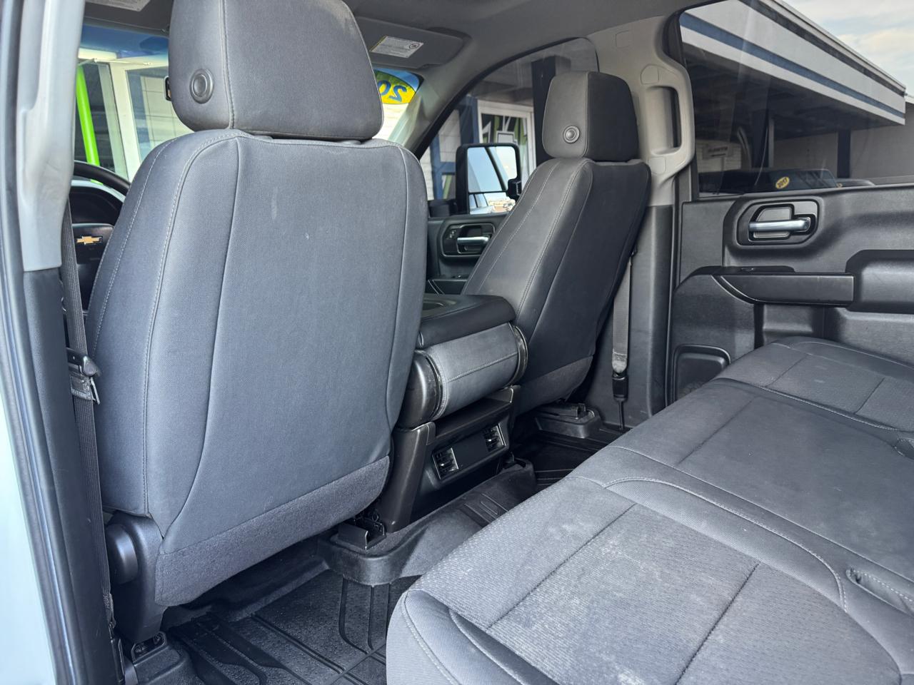 Chevrolet Silverado 2500HD 4WD Crew Cab 159" Custom 2020