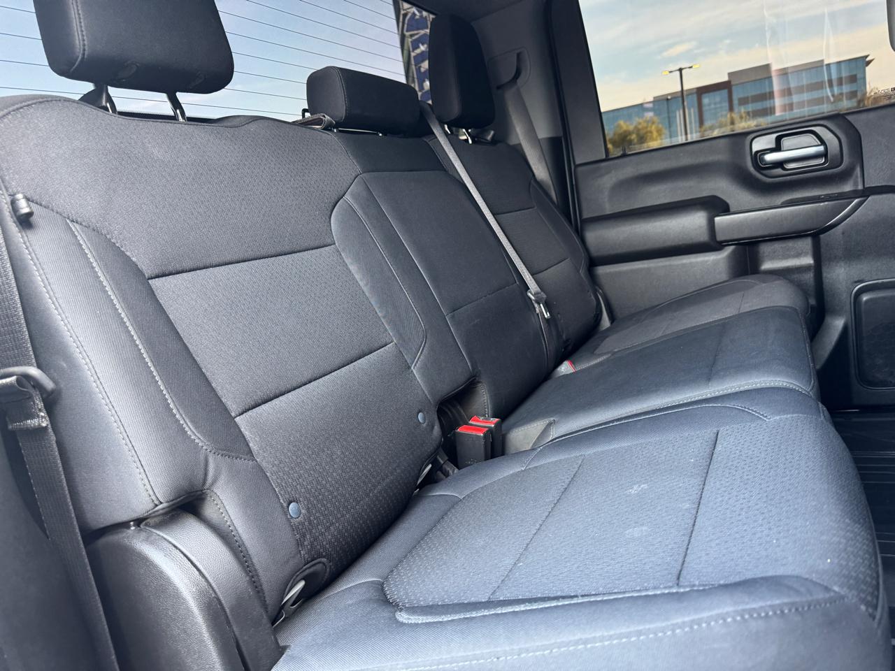 Chevrolet Silverado 2500HD 4WD Crew Cab 159" Custom 2020