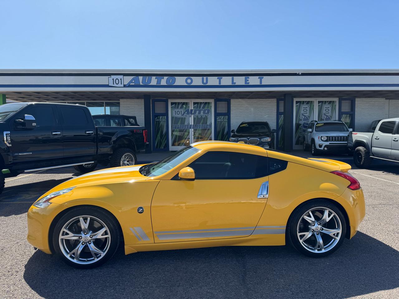 Nissan 370Z 2dr Cpe Auto Touring 2009