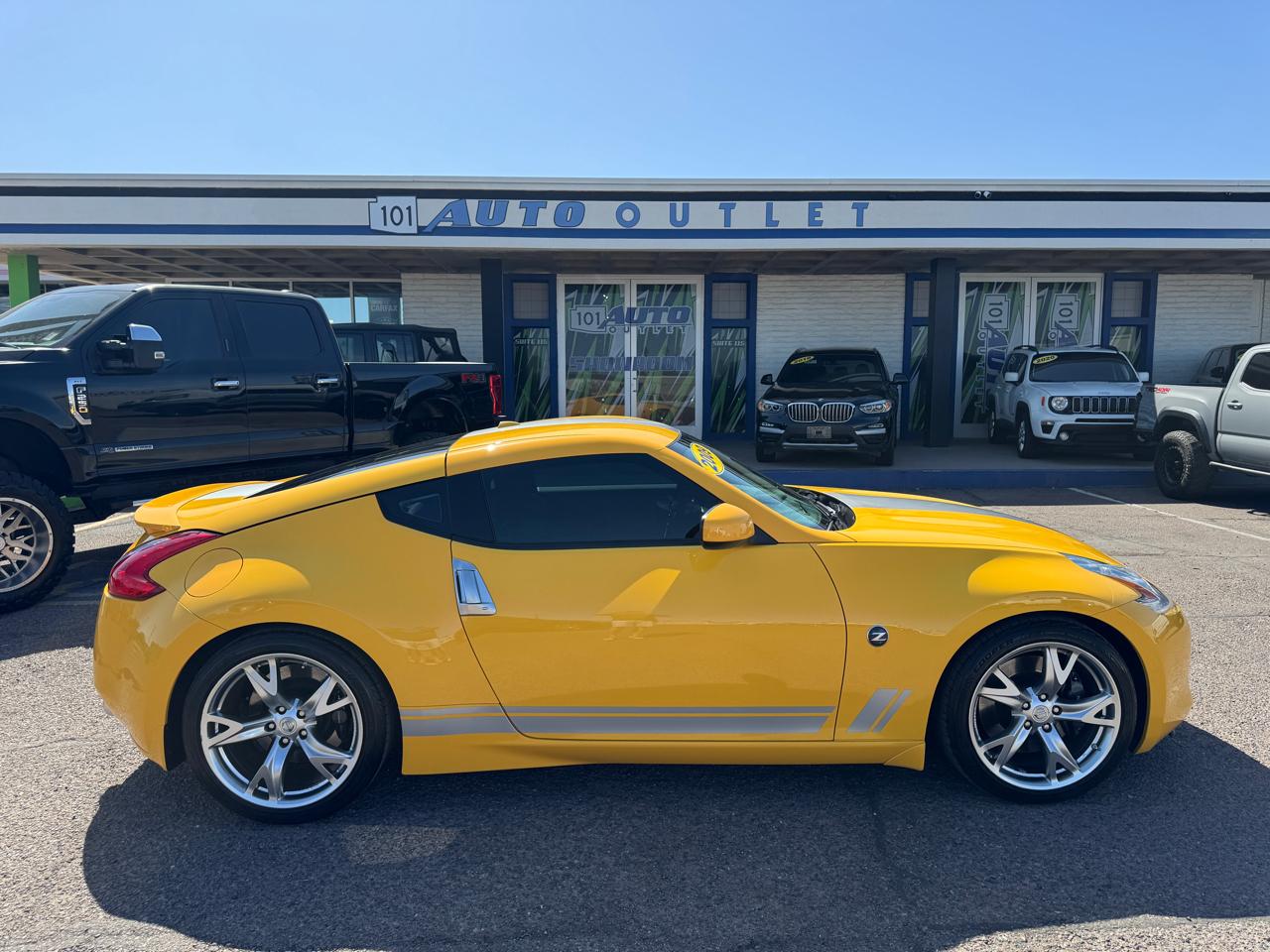 Nissan 370Z 2dr Cpe Auto Touring 2009