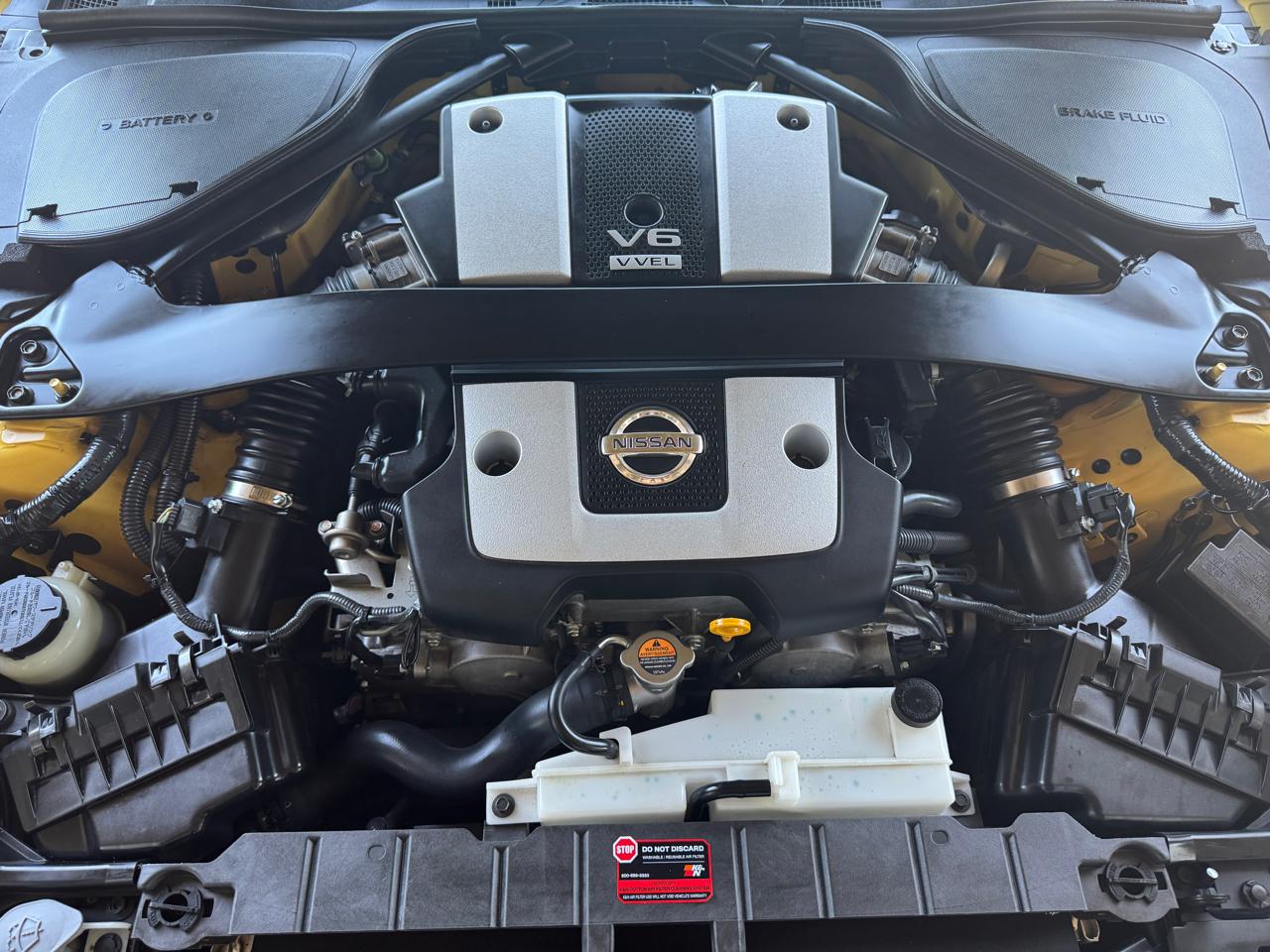 Nissan 370Z 2dr Cpe Auto Touring 2009