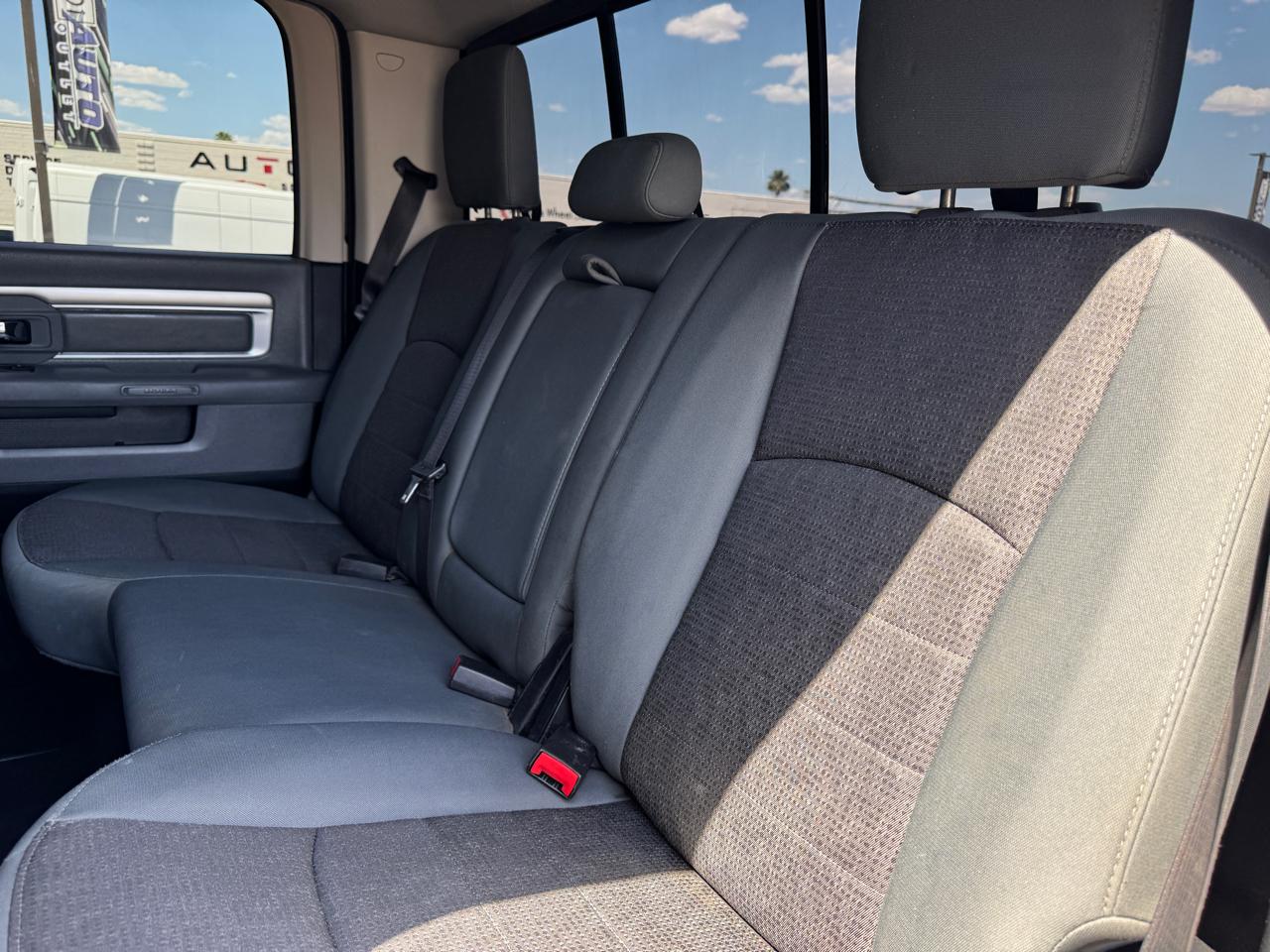 RAM 2500 4WD Crew Cab 149" Big Horn 2014