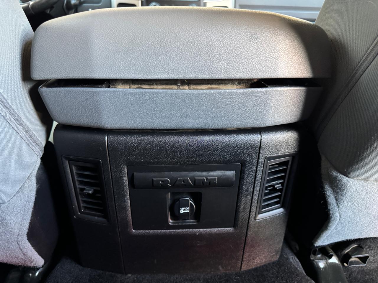 RAM 2500 4WD Crew Cab 149" Big Horn 2014