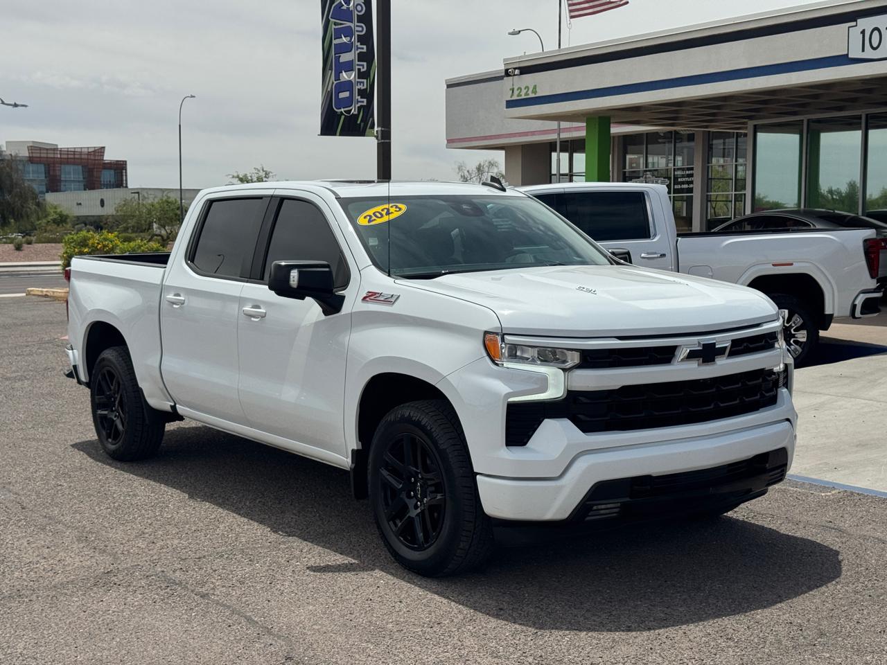 Chevrolet Silverado 1500 4WD Crew Cab 147" RST 2023