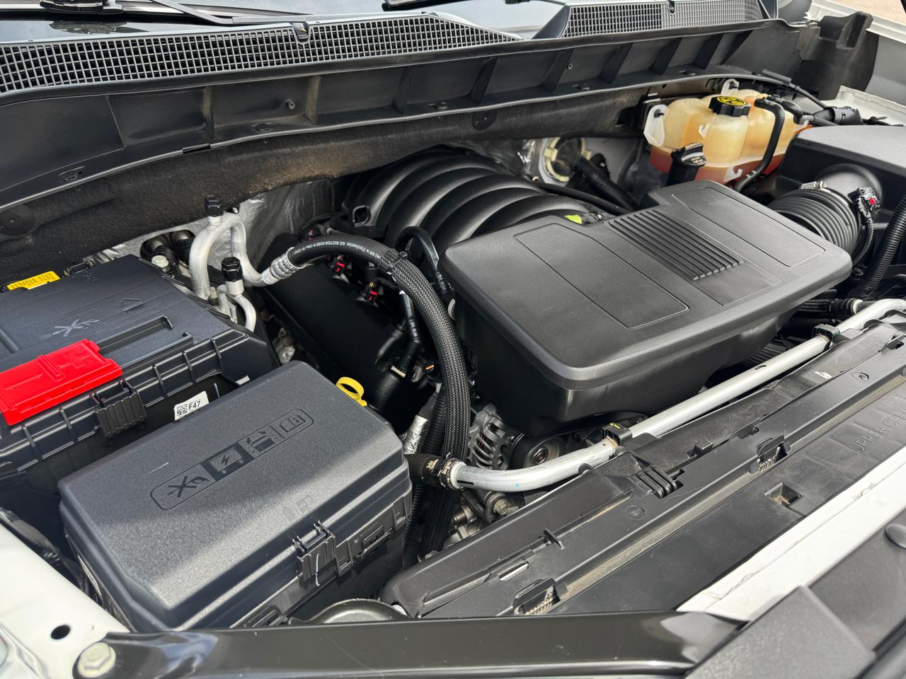 Chevrolet Silverado 1500 4WD Crew Cab 147" RST 2023