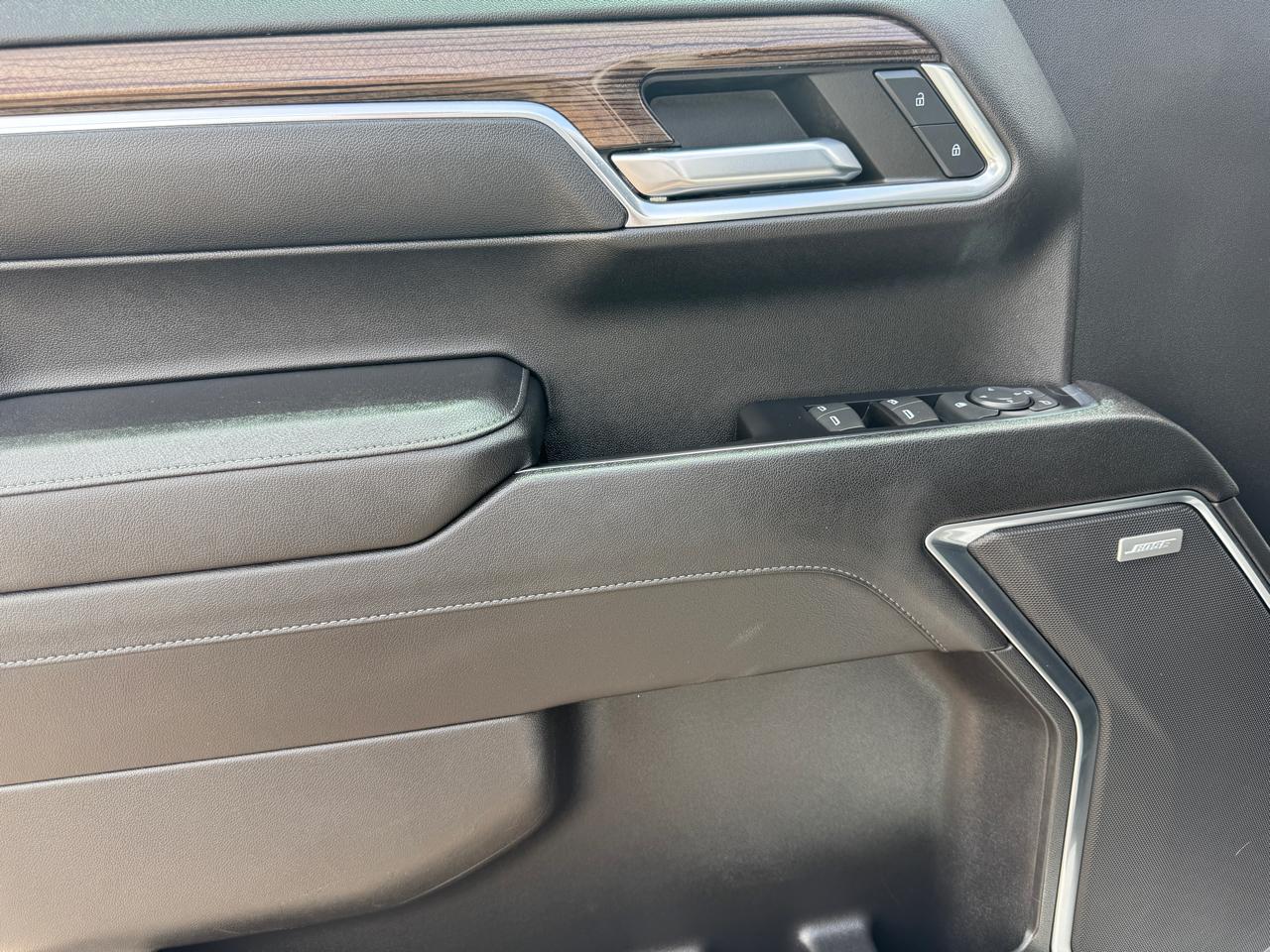 Chevrolet Silverado 1500 4WD Crew Cab 147" RST 2023