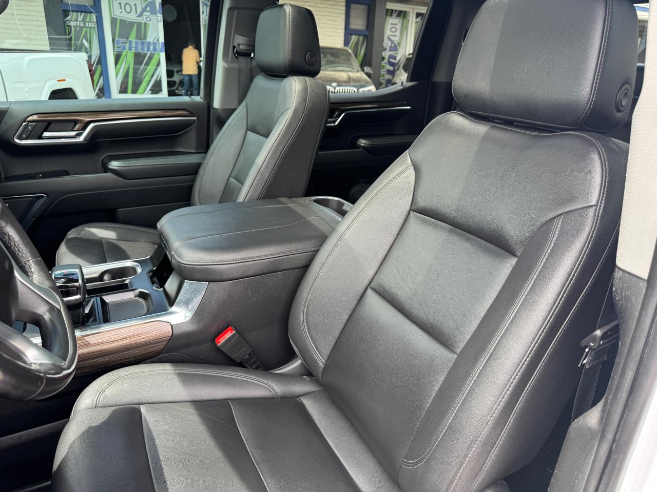 Chevrolet Silverado 1500 4WD Crew Cab 147" RST 2023