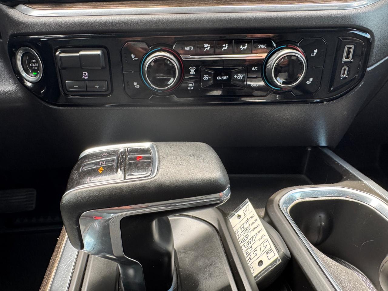 Chevrolet Silverado 1500 4WD Crew Cab 147" RST 2023