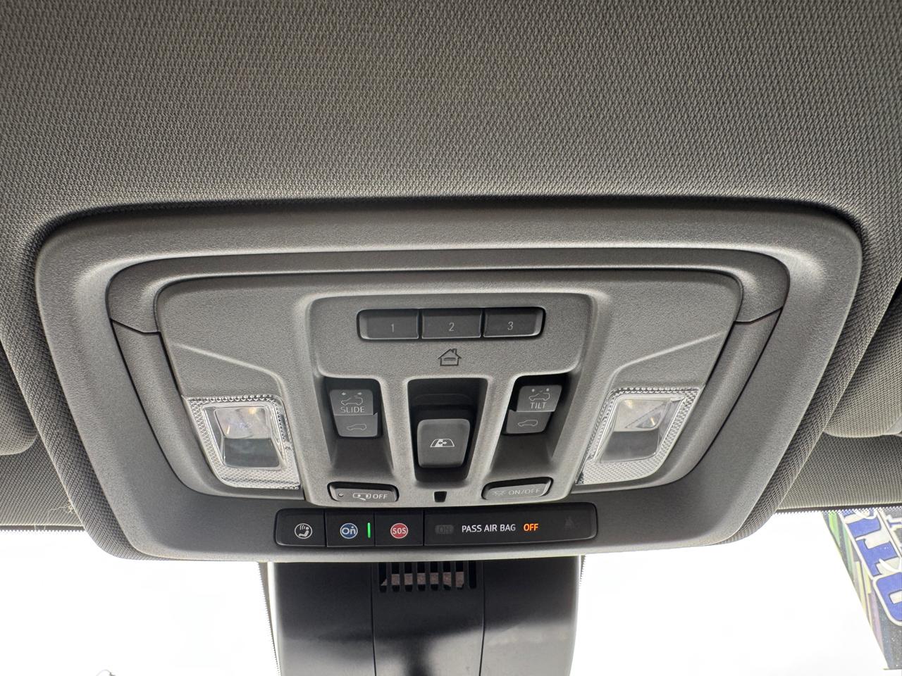 Chevrolet Silverado 1500 4WD Crew Cab 147" RST 2023