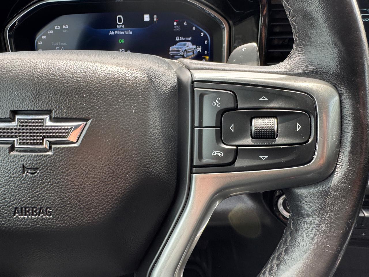 Chevrolet Silverado 1500 4WD Crew Cab 147" RST 2023