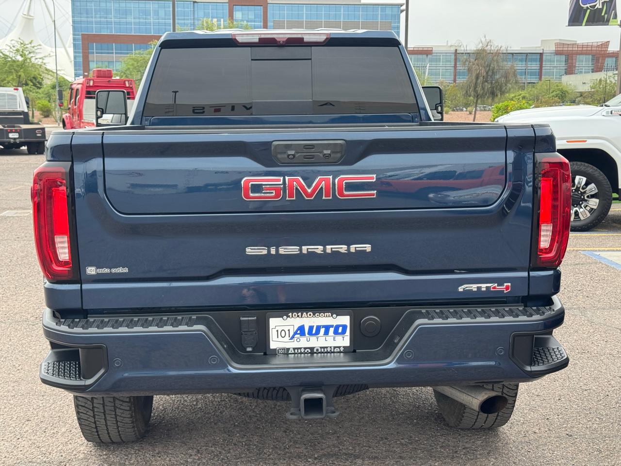 GMC Sierra 2500HD 4WD Crew Cab 159" AT4 2021
