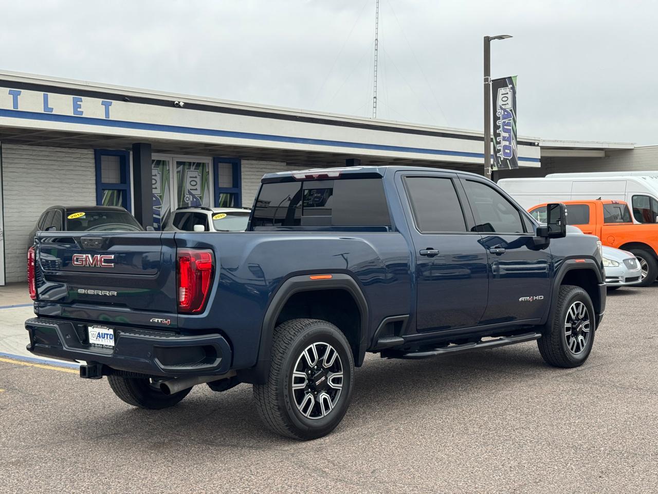 GMC Sierra 2500HD 4WD Crew Cab 159" AT4 2021
