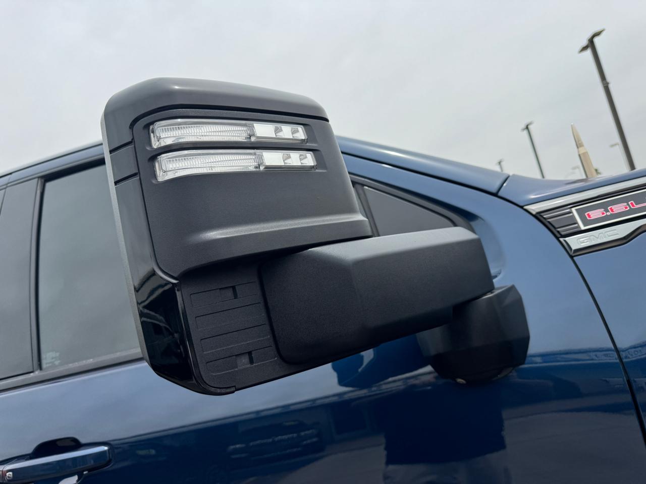 GMC Sierra 2500HD 4WD Crew Cab 159" AT4 2021