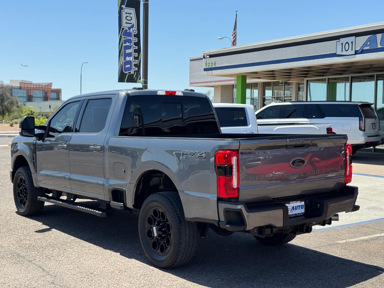 Ford Super Duty F-250 SRW XLT 4WD Crew Cab 6.75' Box 2024