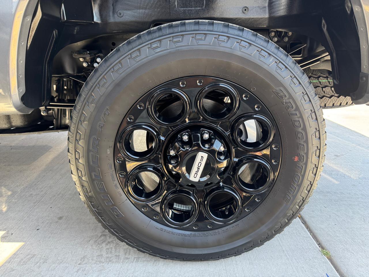 Ford Super Duty F-250 SRW XLT 4WD Crew Cab 6.75' Box 2024
