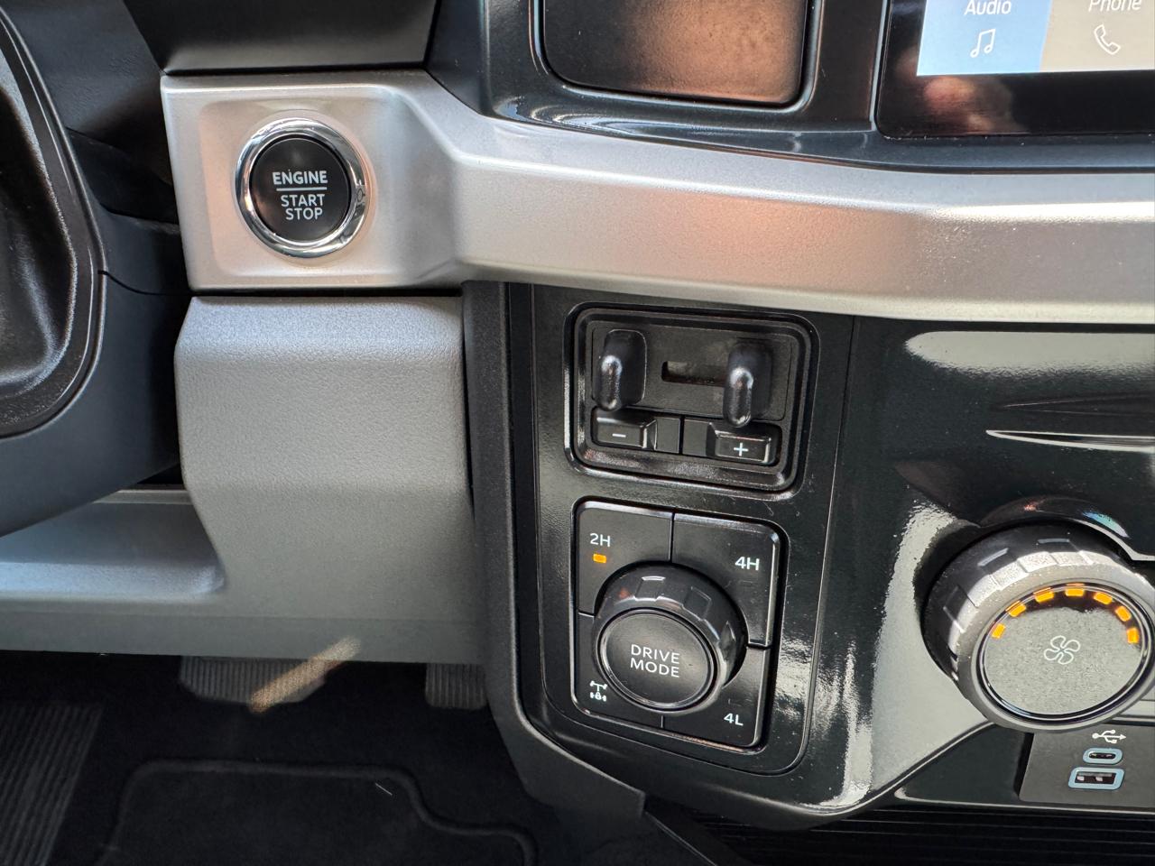 Ford Super Duty F-250 SRW XLT 4WD Crew Cab 6.75' Box 2024