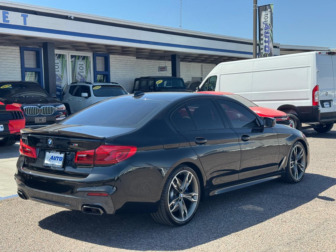 BMW 5 Series M550i xDrive Sedan 2020