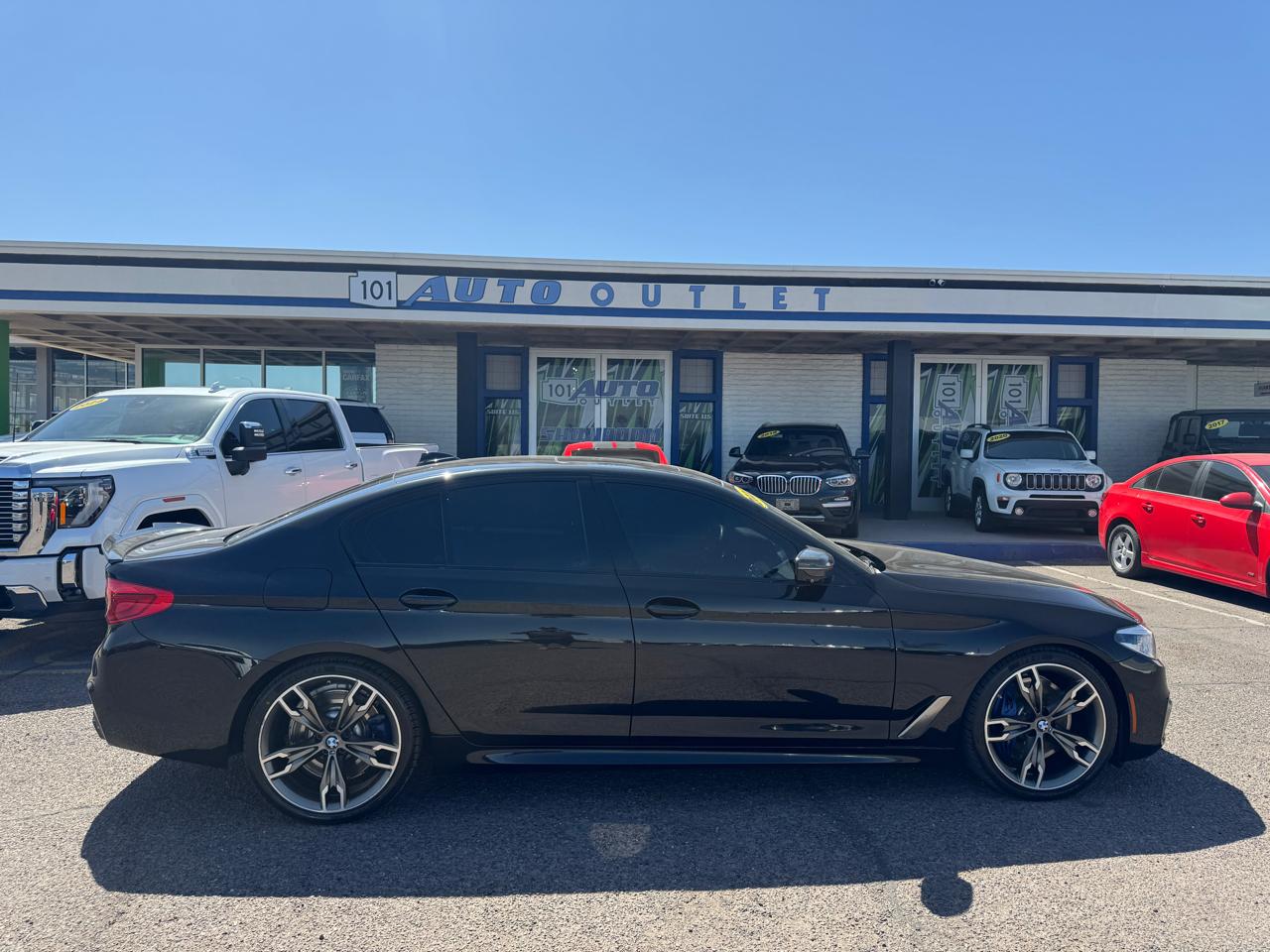 BMW 5 Series M550i xDrive Sedan 2020