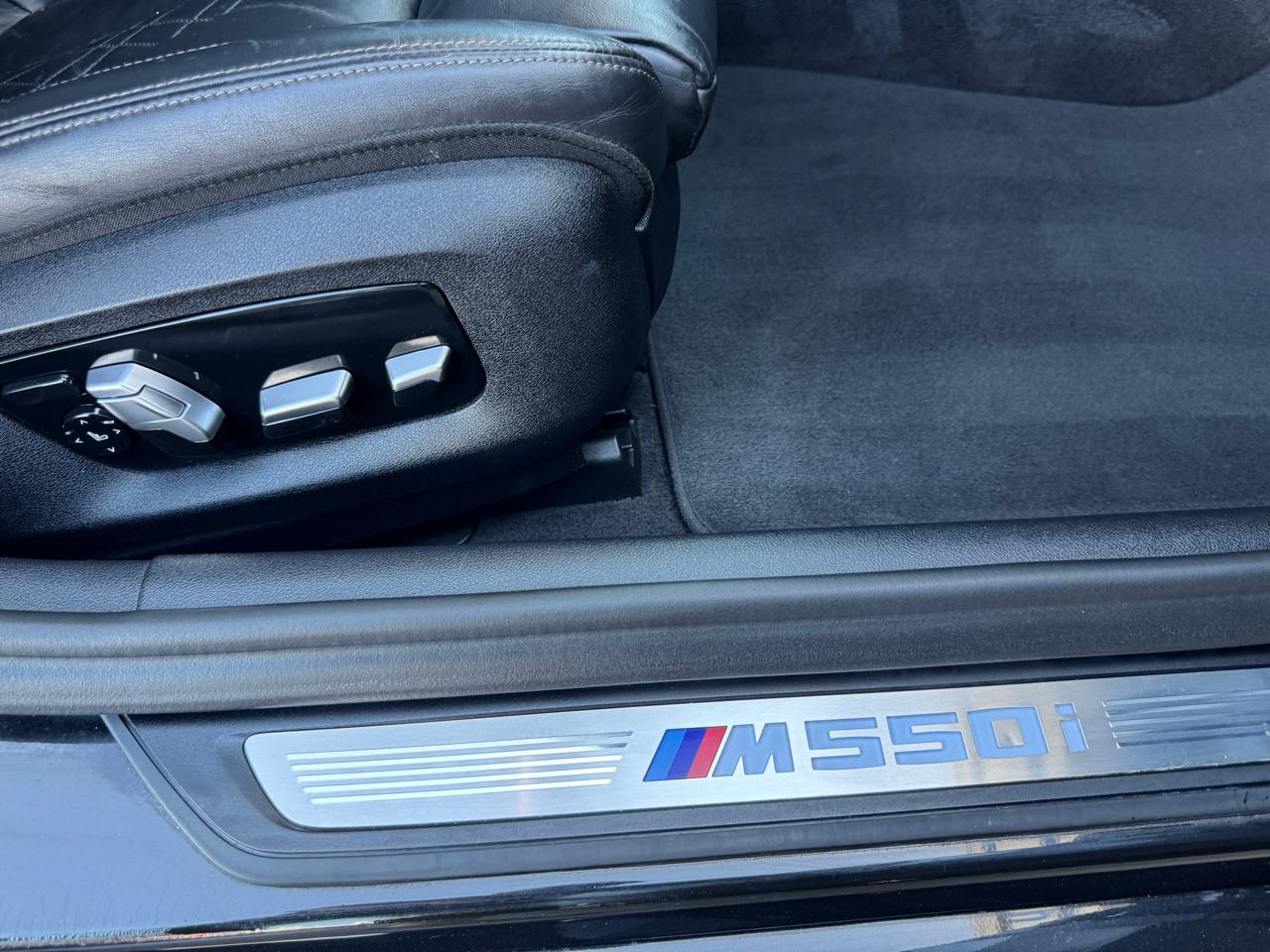 BMW 5 Series M550i xDrive Sedan 2020