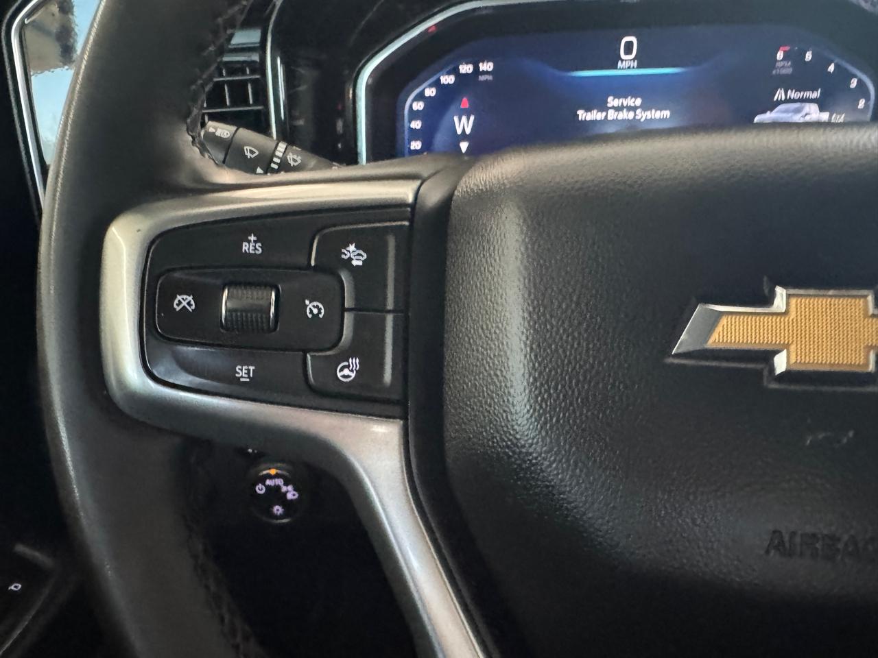 Chevrolet Silverado 1500 4WD Crew Cab 147" LT 2024
