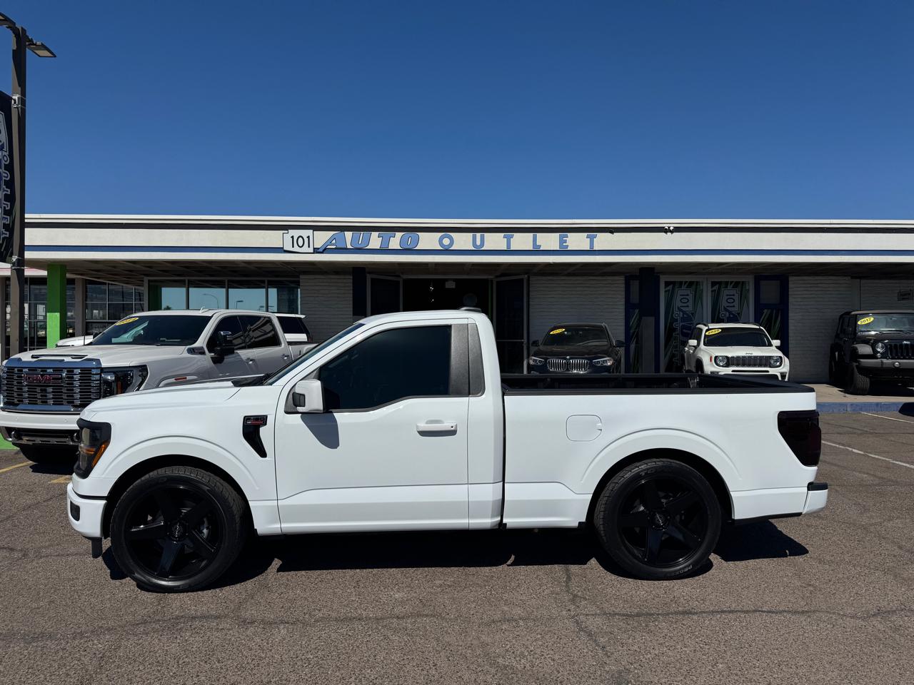 Ford F-150 XL 2WD Reg Cab 6.5' Box 2026