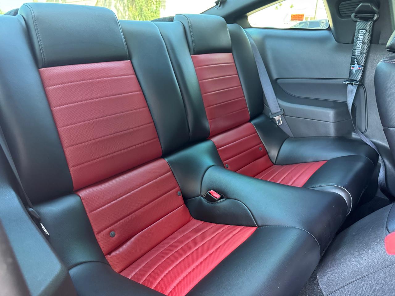 Ford Mustang 2dr Cpe Shelby GT500 2007