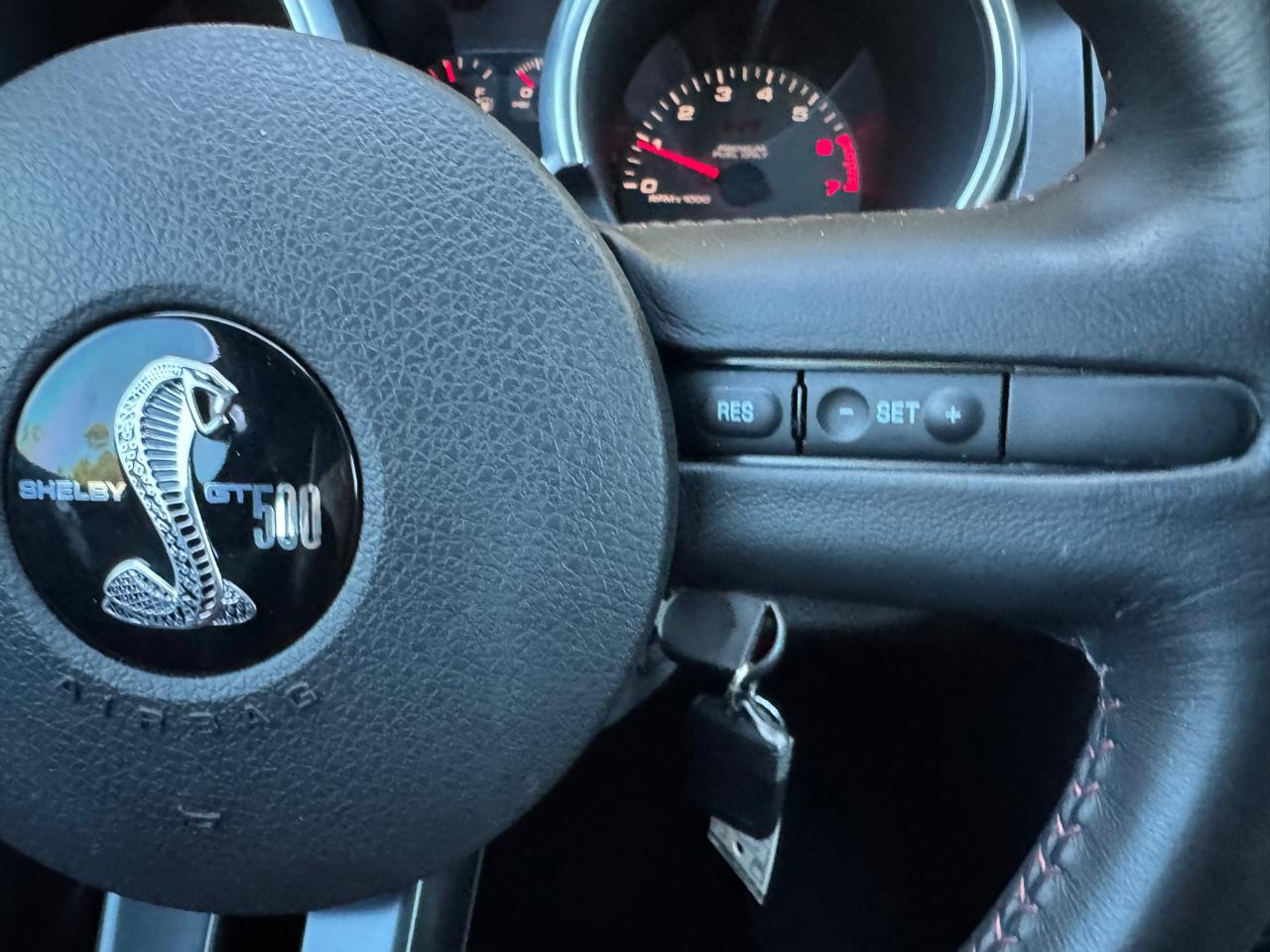 Ford Mustang 2dr Cpe Shelby GT500 2007