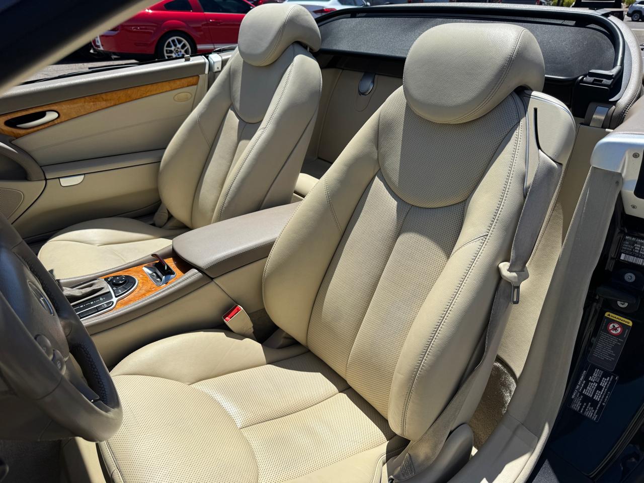 Mercedes-Benz SL-Class 2dr Roadster 5.0L 2003