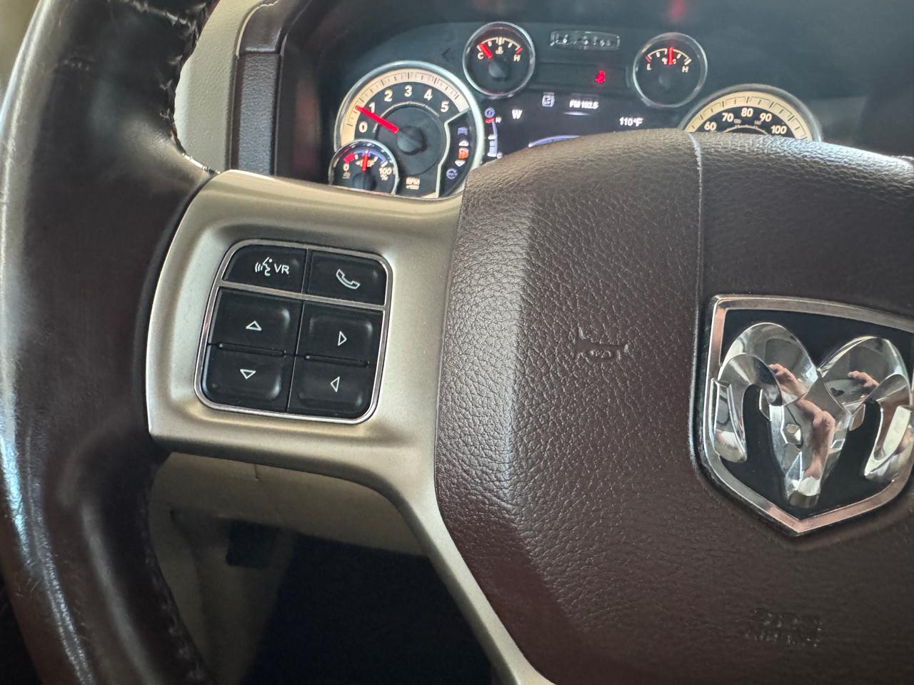 RAM 3500 4WD Crew Cab 169" Laramie 2016