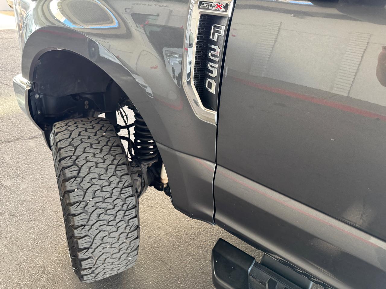 Ford Super Duty F-250 SRW 4WD Crew Cab 172" FX4 2019