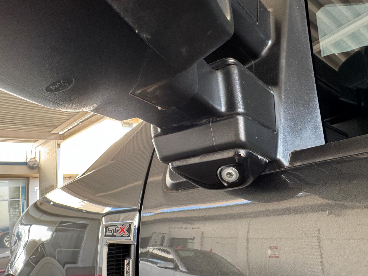 Ford Super Duty F-250 SRW 4WD Crew Cab 172" FX4 2019