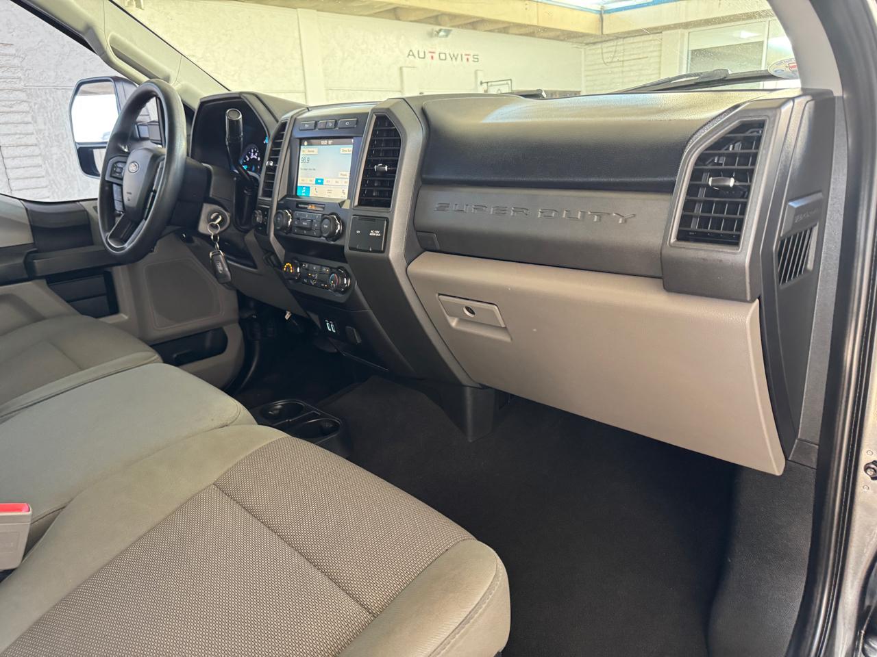 Ford Super Duty F-250 SRW 4WD Crew Cab 172" FX4 2019